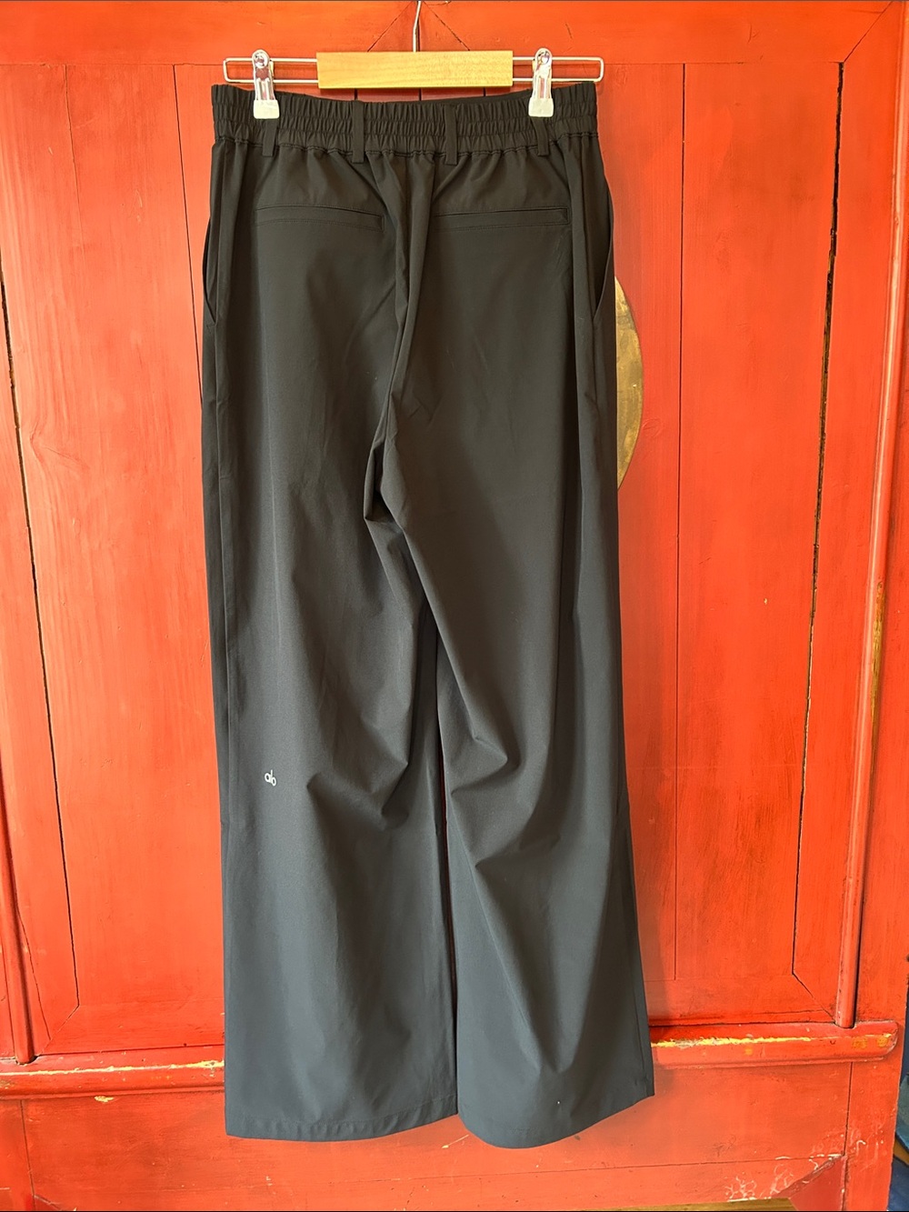 Alo High-Waist Pursuit Trouser in Black, Size Small - Picture 8 of 10